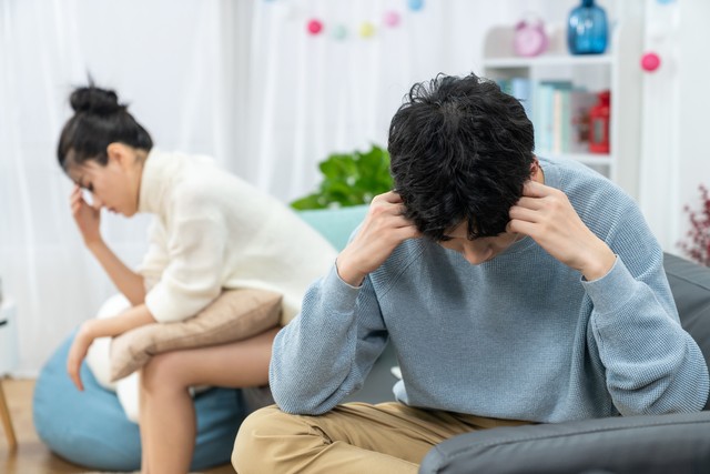 出轨回归老公抱一会就躲开_老公出轨回归_出轨回归老公还爱你的表现